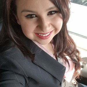 Meet your Posher, Alexandra